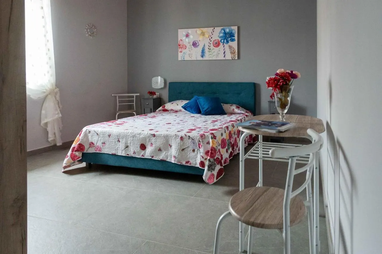Casa Vacanze Parisi Villaggio Mose  Guest house Villaggio Mose (Sicily)